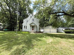 1601 5th St, La Porte, IN 46350