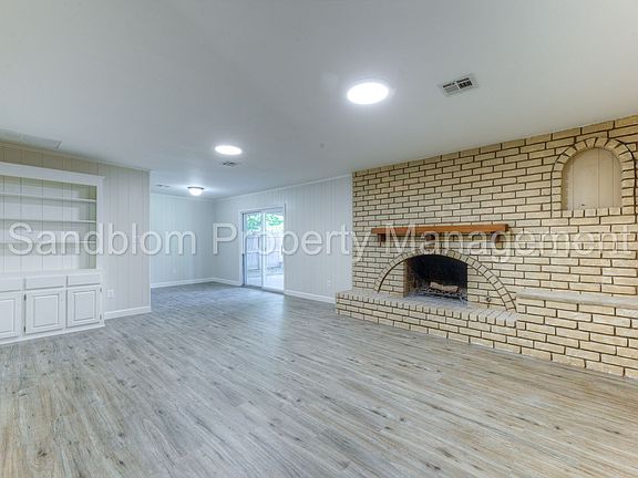 5th image of 7510 E 53rd Pl