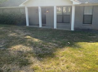 327 Ridgewood Manor Dr, Oxford, MS 38655