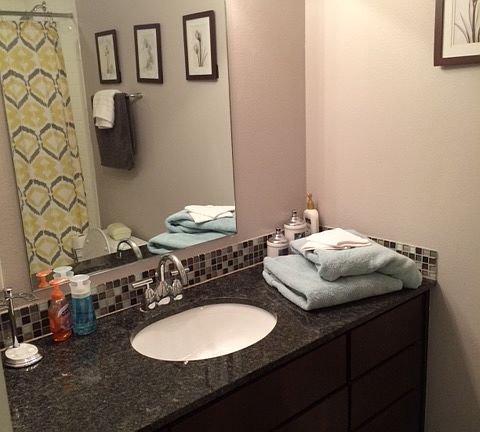 3rd image of 2200 Dickson Dr APT 212