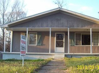 157 Mulberry St, Charleston, MS 38921