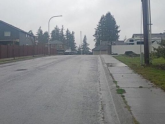 4th image of 30240 20th Ave S