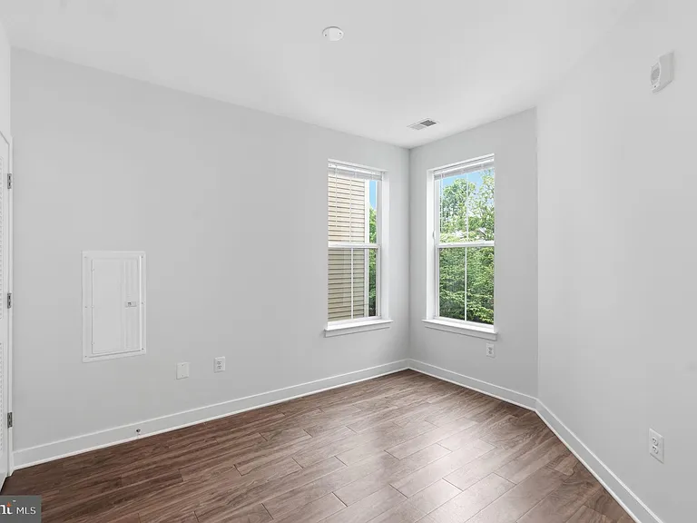 989 S Buchanan St #308 — Photo 11