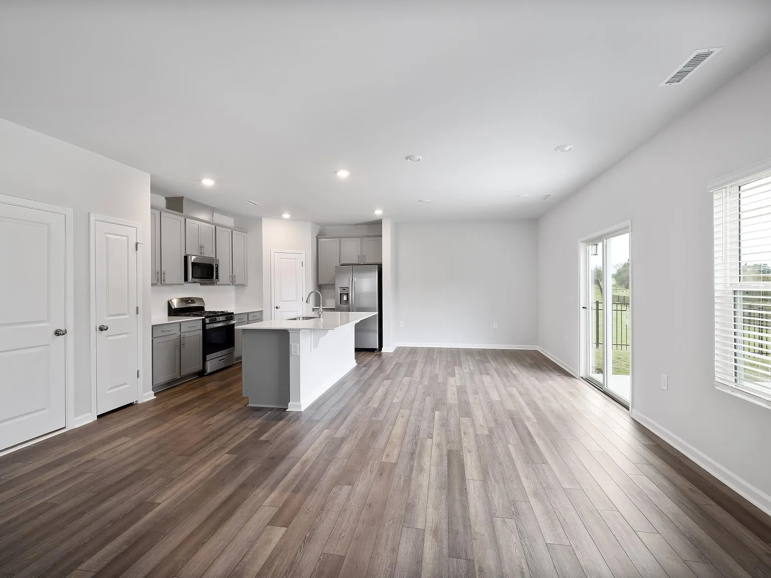Cembra Pine Dr, Fuquay Varina — Photo 3