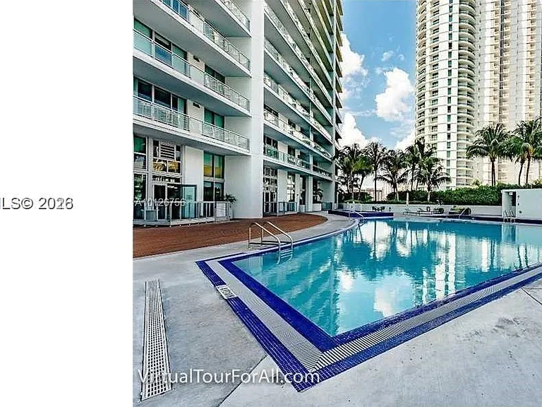 90 SW 3rd St #2609 — Photo 12