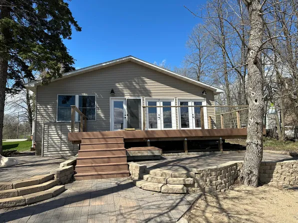 33930 Wildwood Dr, Dent, MN 56528