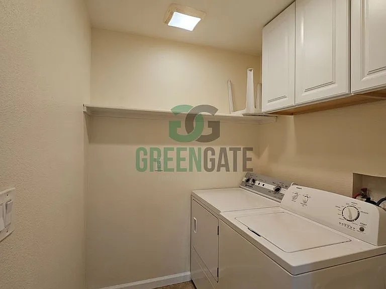 115 E Emerson Ave — Photo 29