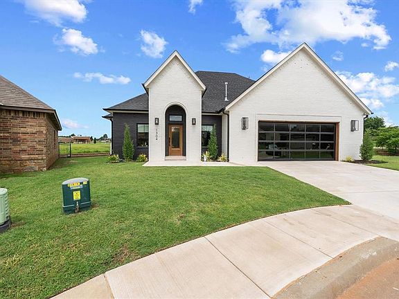 2nd image of 1304 Katelyn Ct