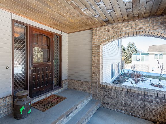 2nd image of 741 James Ave