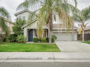 1055 San Carlos Ave, Madera, CA