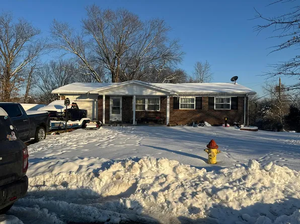 2308 Franklin Ct, Arnold, MO 63010