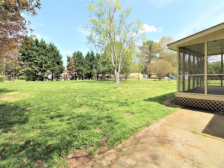 12011 Merriweather Dr — Photo 26