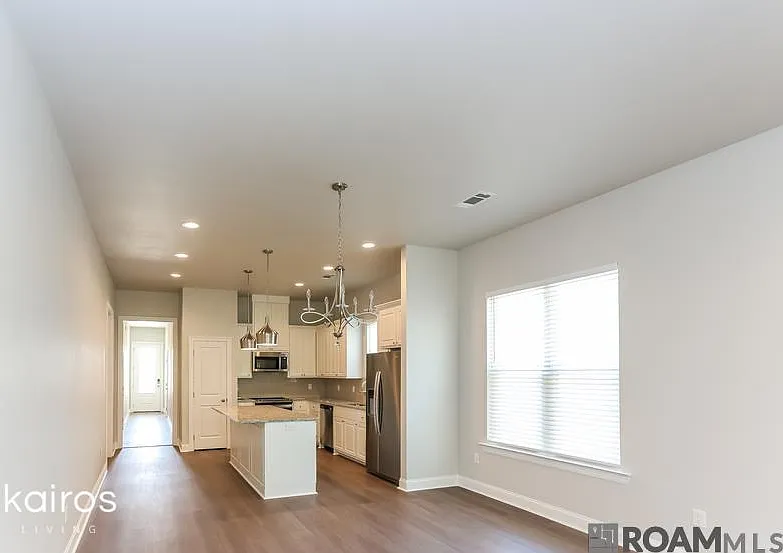 3 bed, 1505 sqft, $1,925 — Photo 4