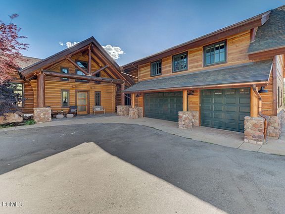 2nd image of 715 Aspen Ln