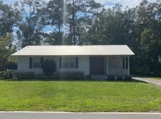 122 Shamrock Ave, Jesup, GA 31545