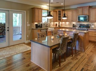 155 Johnston Farm Ln, Woodstock, GA 30188