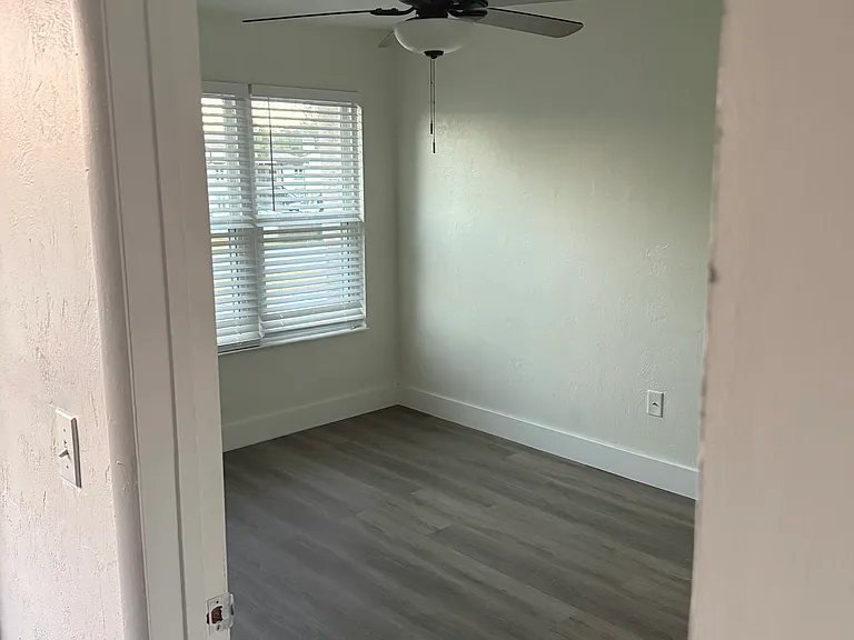 18203 Sandalwood Dr #203 — Photo 3