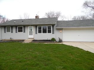 1312 E Randy Rd, Oak Creek, WI 53154