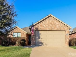 12228 Hunters Crossing Ln, Burleson, TX 76028