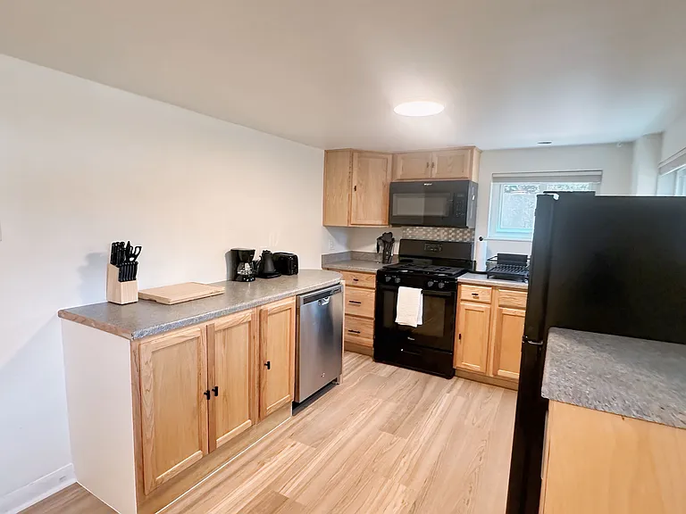 2020 Benton St — Photo 44