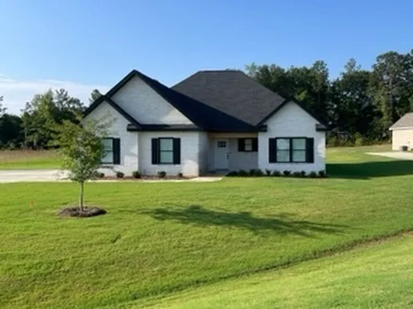 137 Doublegate Dr, Lizella, GA 31052