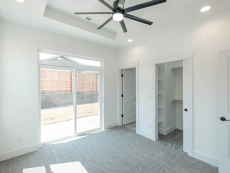 776 Riley Dr — Photo 8
