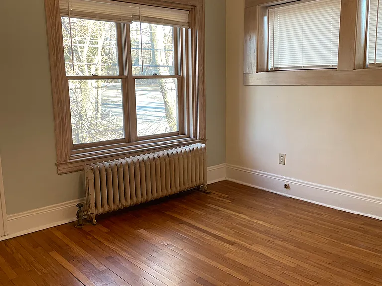 2193 Grandview Ave #3 — Photo 3