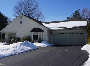 210 Julie Rd, Chalfont, PA 18914