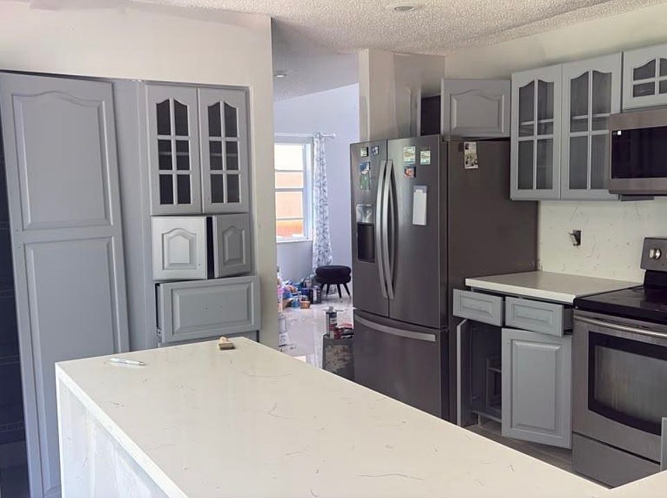 2nd image of 10151 SW 9th Ln #10151