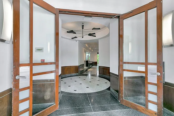 Sold by Keller Williams NYC | media 14