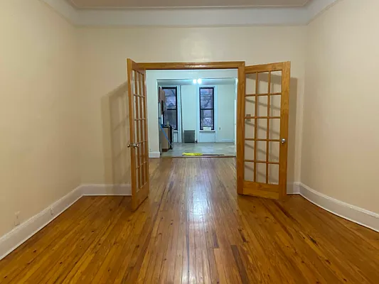 Rented by TheRealEstateCompany.com LLC | media 11