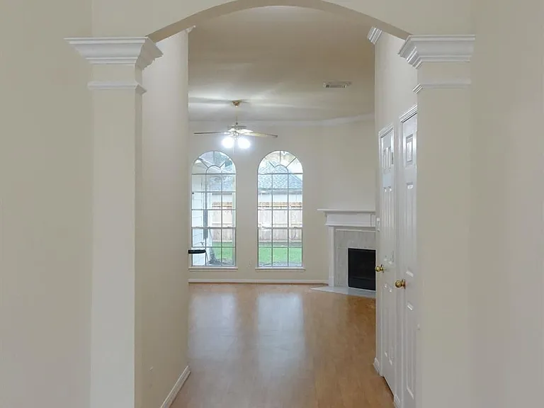 20735 Spring Rose Dr — Photo 5
