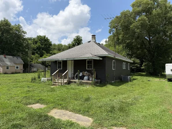 936 N Jenkins St, Carlisle, IN 47838