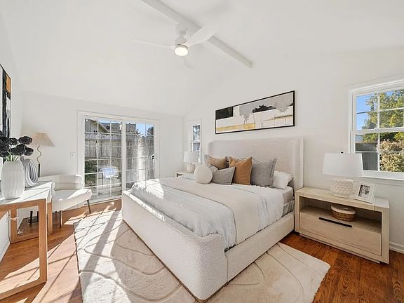 4th image of 18724 McCoy Ave #B