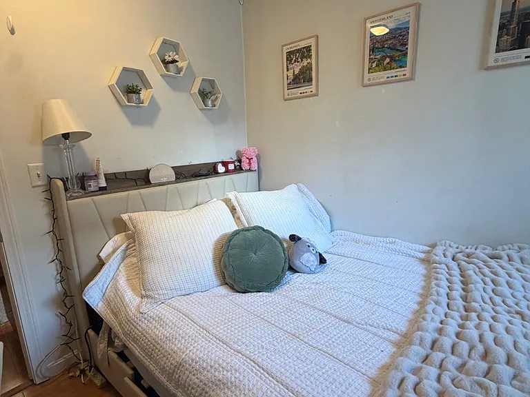 35 N Margin St #4 — Photo 3