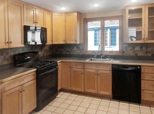 5-7 Linwood Ave, Melrose, MA 02176
