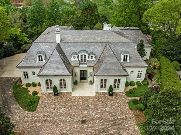 4203 Cameron Oaks Dr, Charlotte, NC 28211