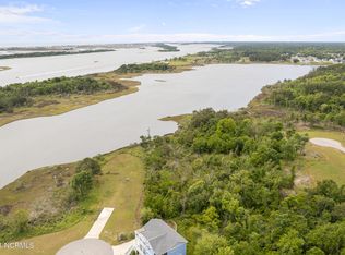 608 Seafarers Ct UNIT 207, Holly Ridge, NC 28445