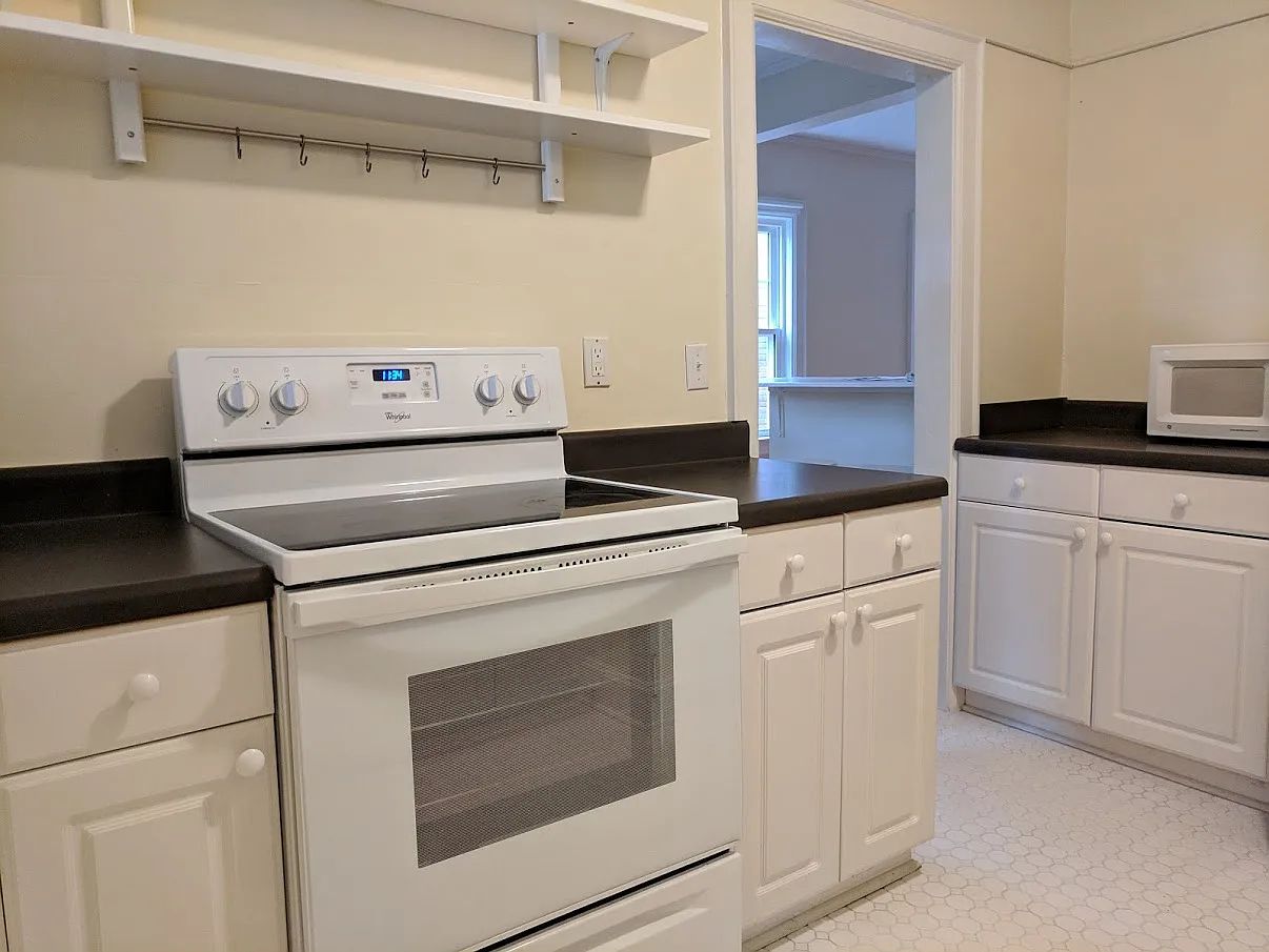 1 bed, 707 sqft, $1,475 — Photo 4