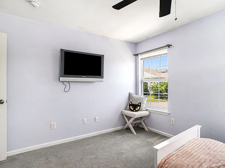 5905 Drawbridge Ct — Photo 15
