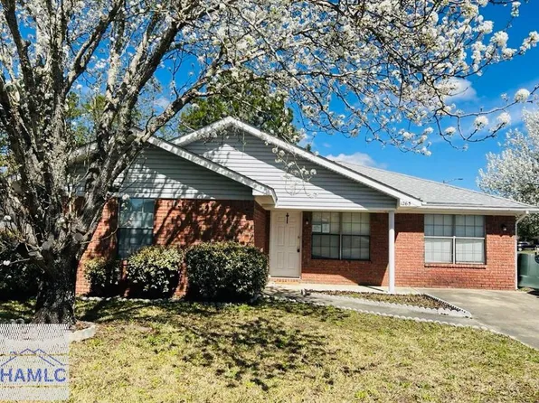 1265 Windrow Dr, Hinesville, GA 31313