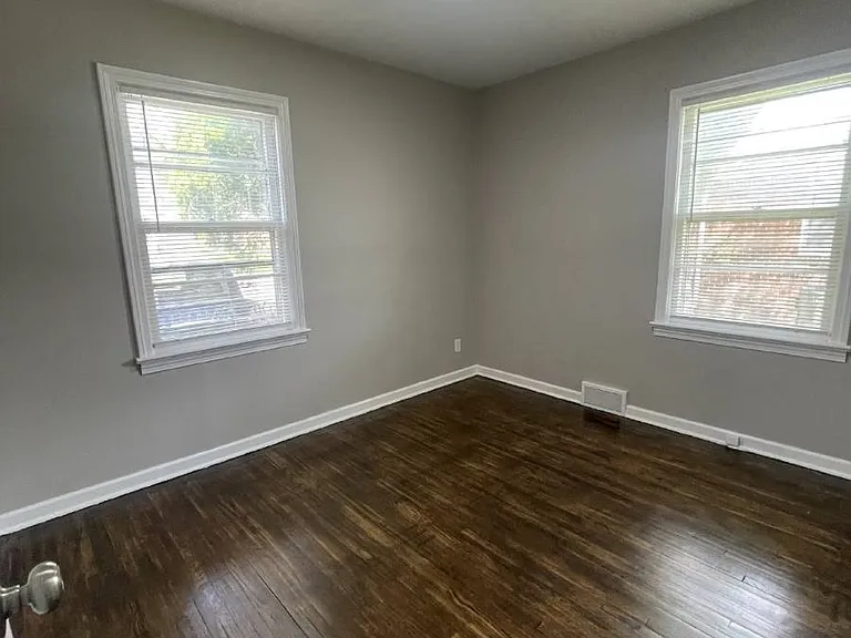 6147 E Boston St — Photo 7