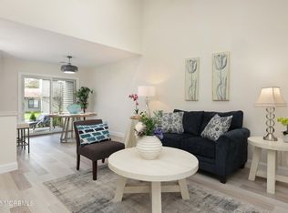 3 Auburn Court, Red Bank, NJ 07701