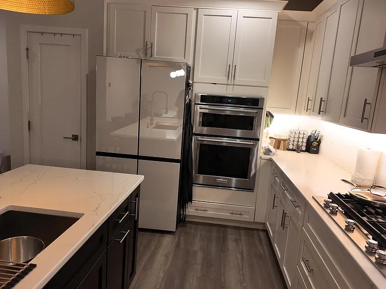 148 Kennedy Dr — Photo 8