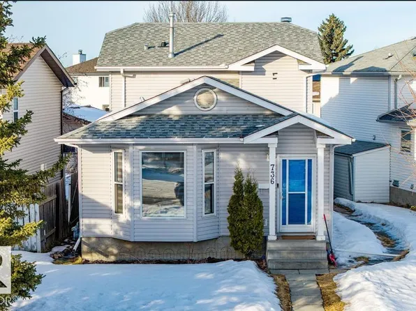 736 Johns Rd NW, Edmonton, AB T6L 6P3