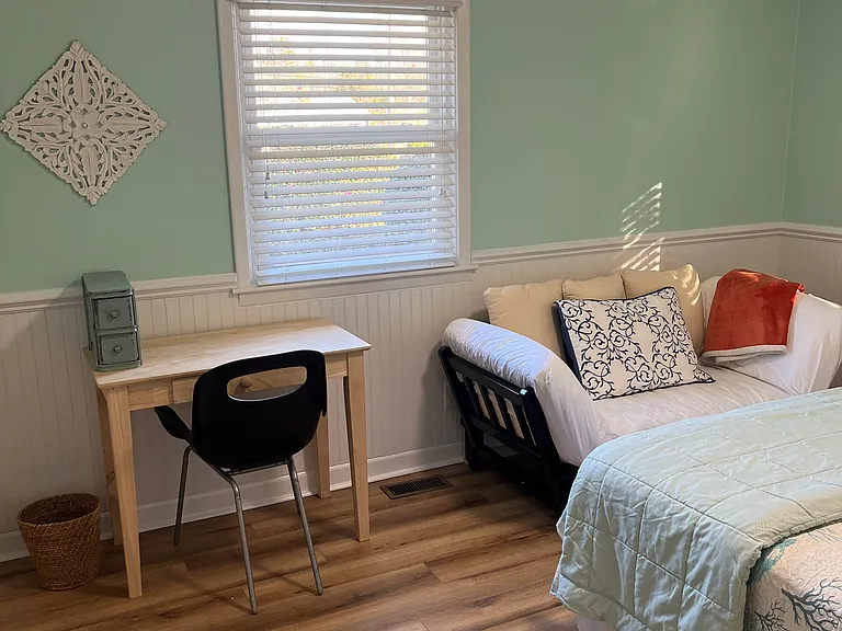 233 Jeb Stuart Dr — Photo 18