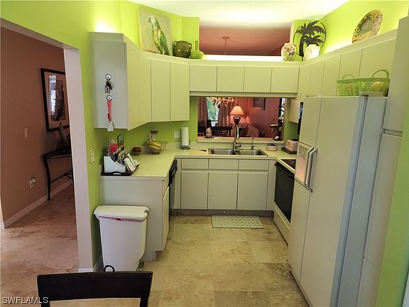 5th image of 9507 Windsor Club Cir