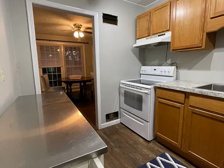 1535 Kaiser Ave — Photo 11