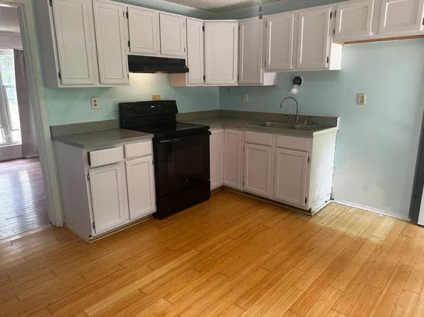 909 N Blair Ave, Bloomington, IN 47404