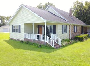 1811 New Deal Potts Rd, Portland, TN 37148